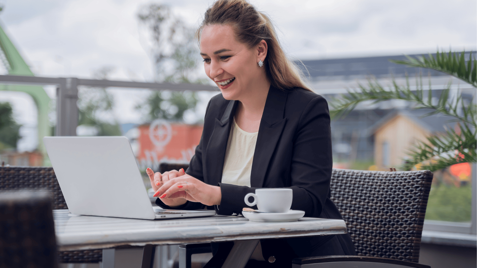 Featured image for “How Northern Virginia Virtual Assistants Support Businesses Nationwide”