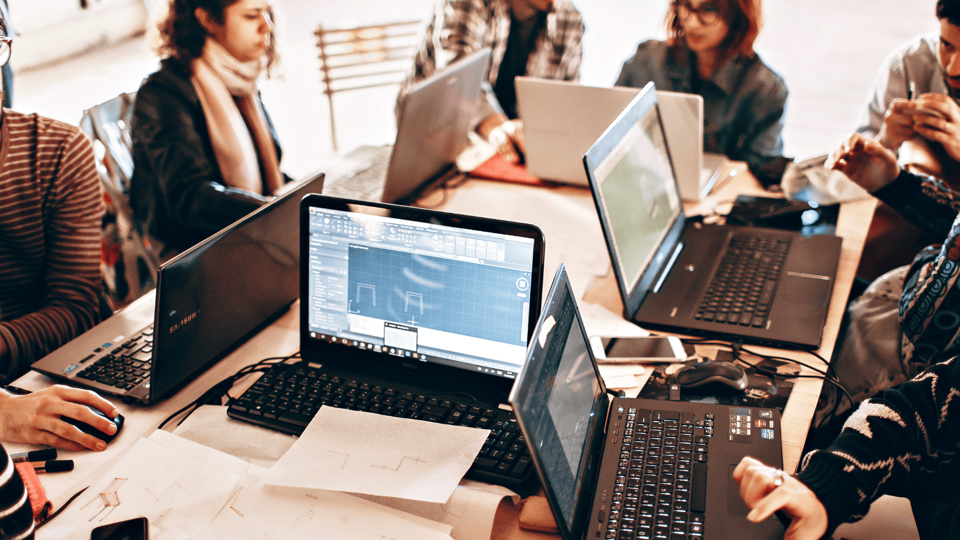 Featured image for “How Virtual Assistants Fit into the Remote Work Movement”